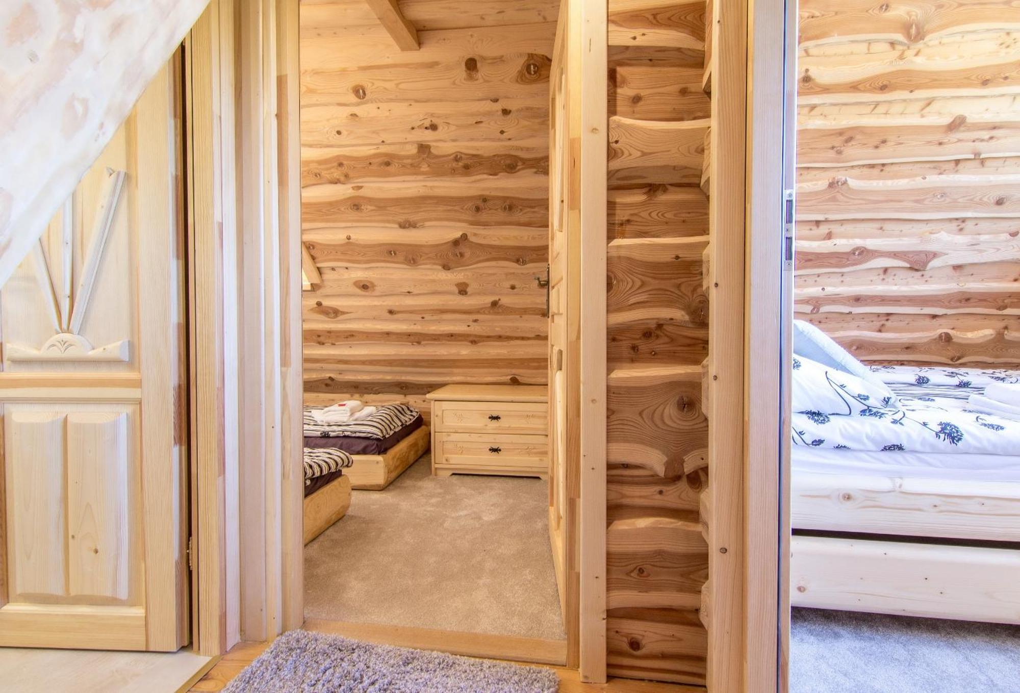 Apartamenty Kiry Zakopane コシチェリスコ 部屋 写真